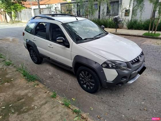 FIAT PALIO 1.8 MPI ADVENTURE WEEKEND 16V FLEX 4P MANUAL FIAT PALIO 1.8 MPI ADVENTURE WEEKEND 16V FLEX 4P MANUAL